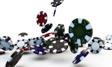 Live dealer managing Plushie Frenzy round on dafatoto slot